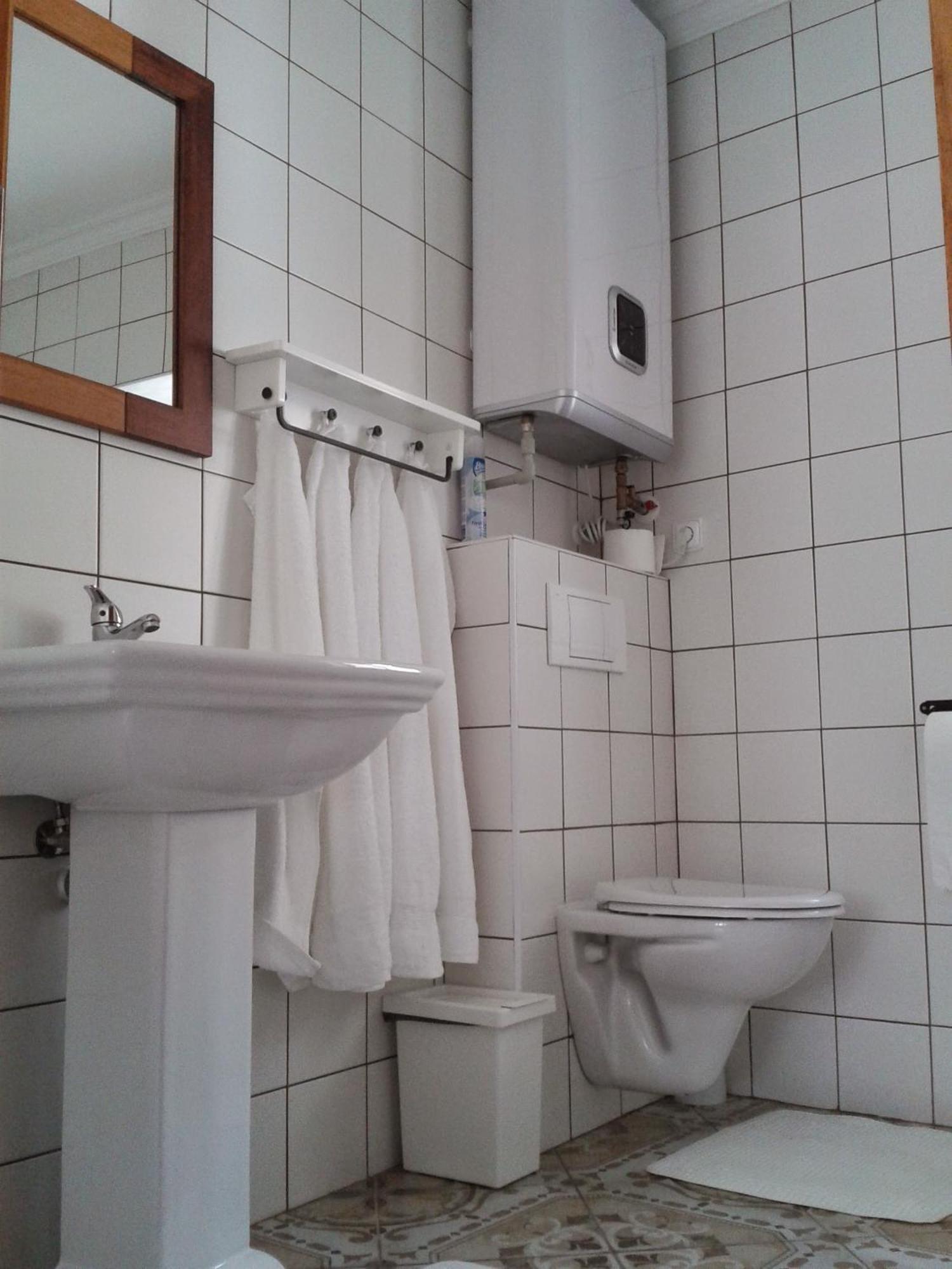 Penzion a hospoda Na statku Hluboká nad Vltavou Esterno foto